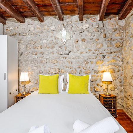 Medieval Apartament Alfama-Center ลิสบอน ภายนอก รูปภาพ
